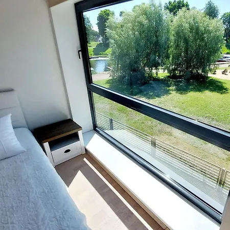 Vallikaeaeru Lejlighed *