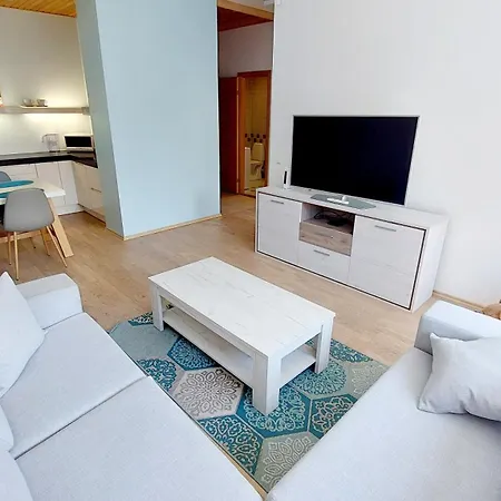 Апартаменти Vallikaeaeru *