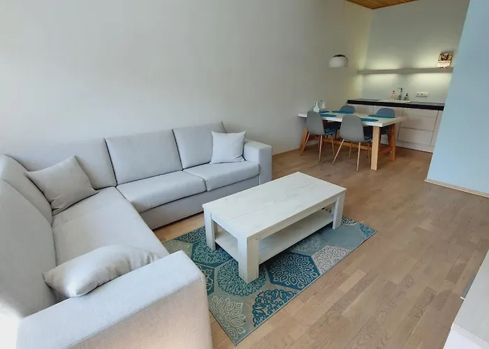 Апартаменти Vallikaeaeru *